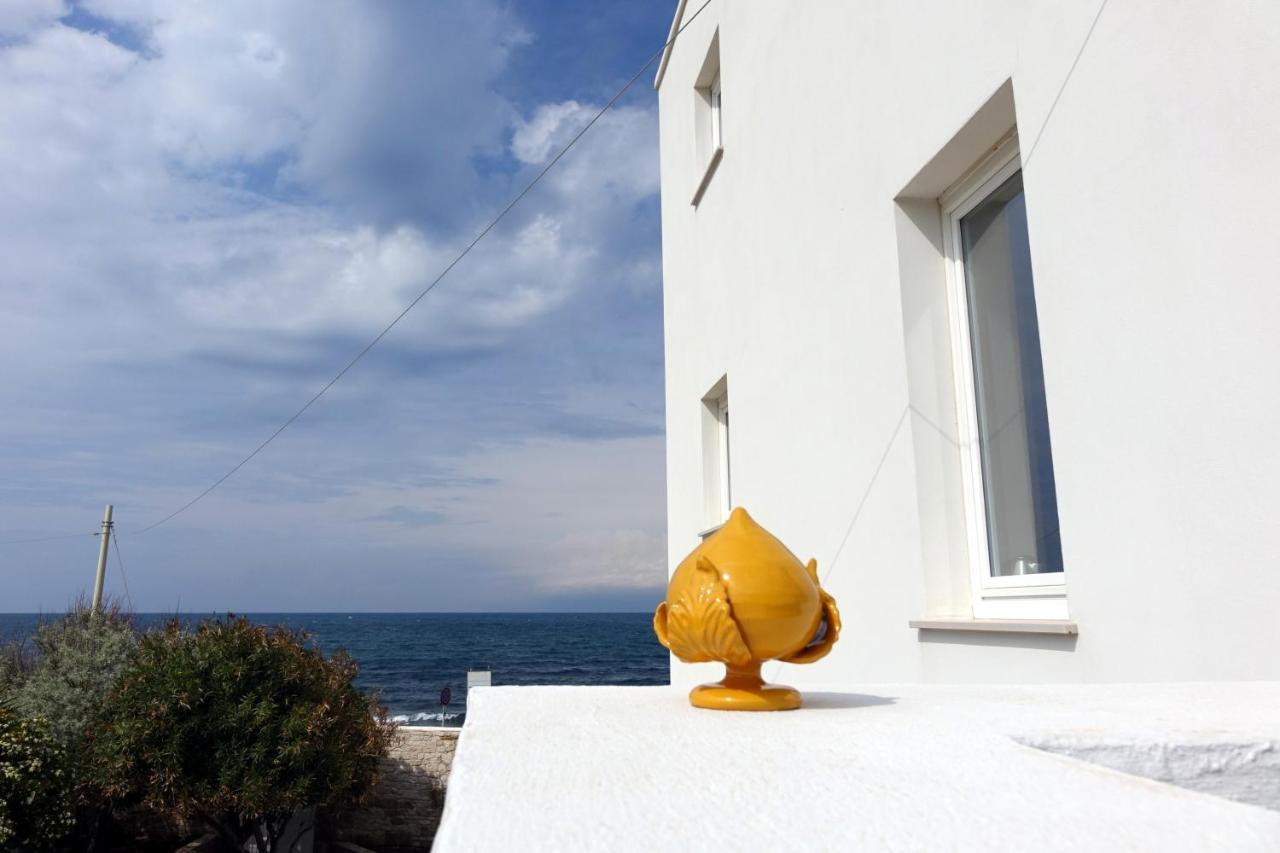 Апартаменты La Finestra Sul Mare Бари Экстерьер фото